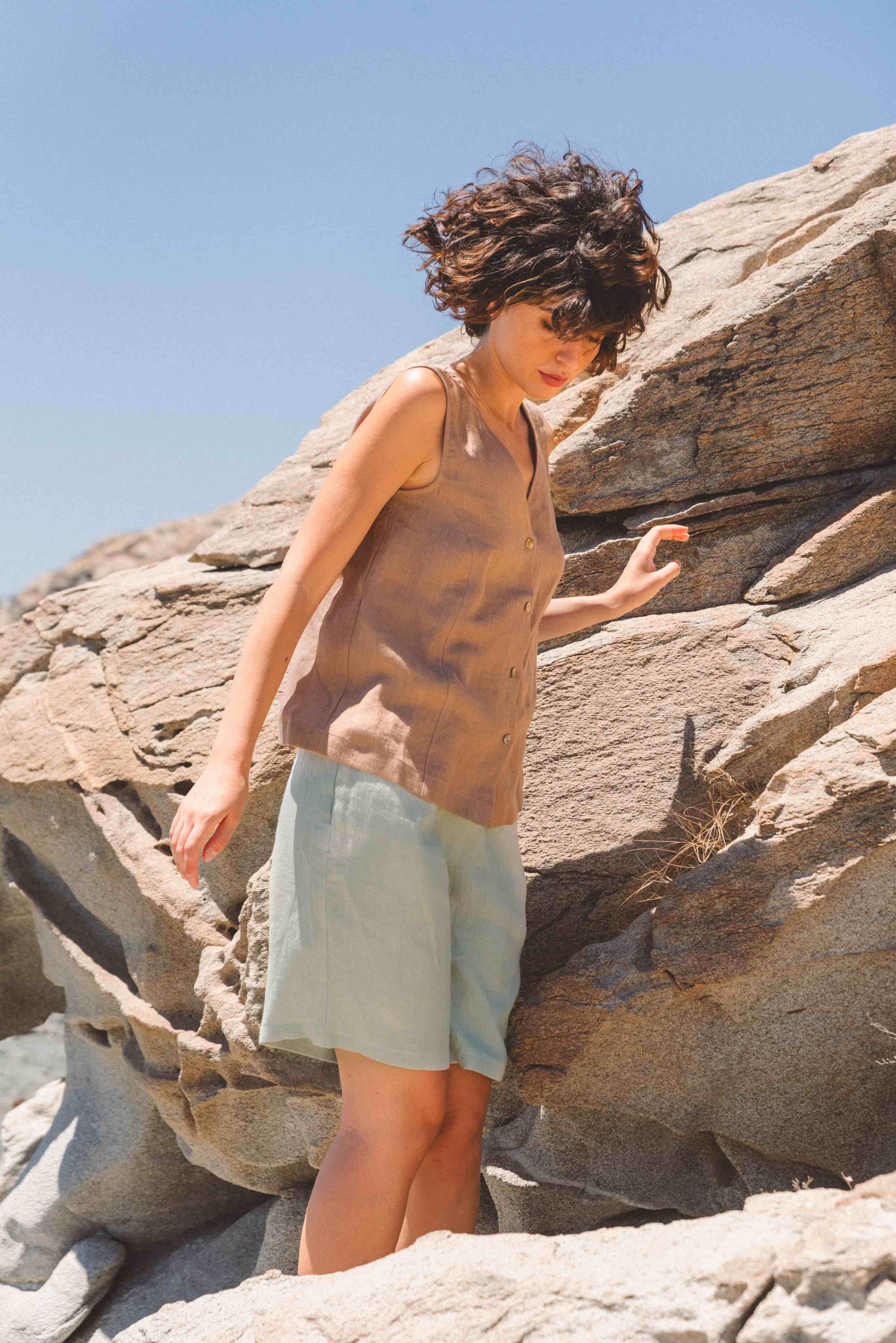 AmourLinen Linen tops Linen button top Tunis Linen Top With Buttons | AmourLinen | Linen Top Women