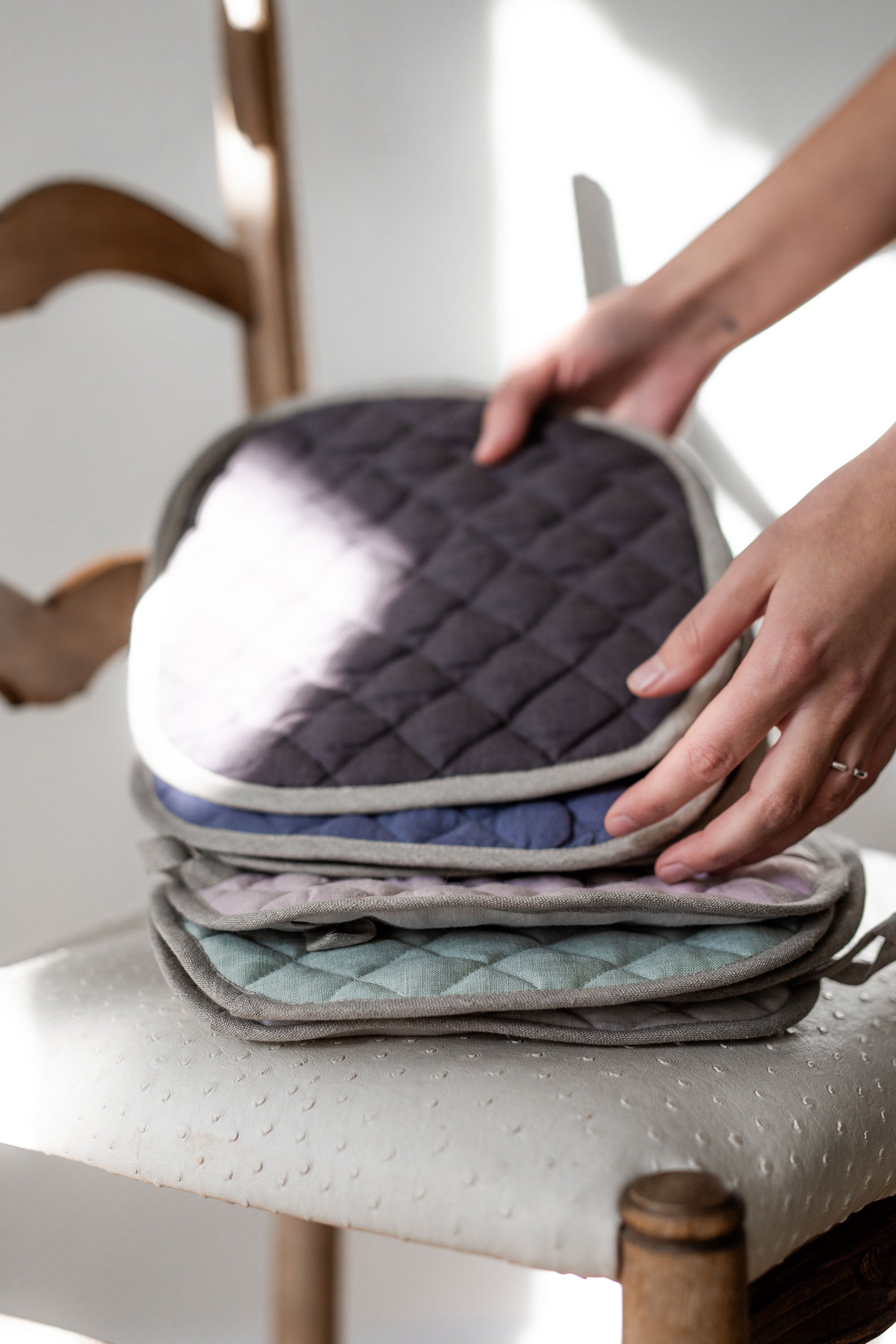 Manique en lin | Vente d'archives