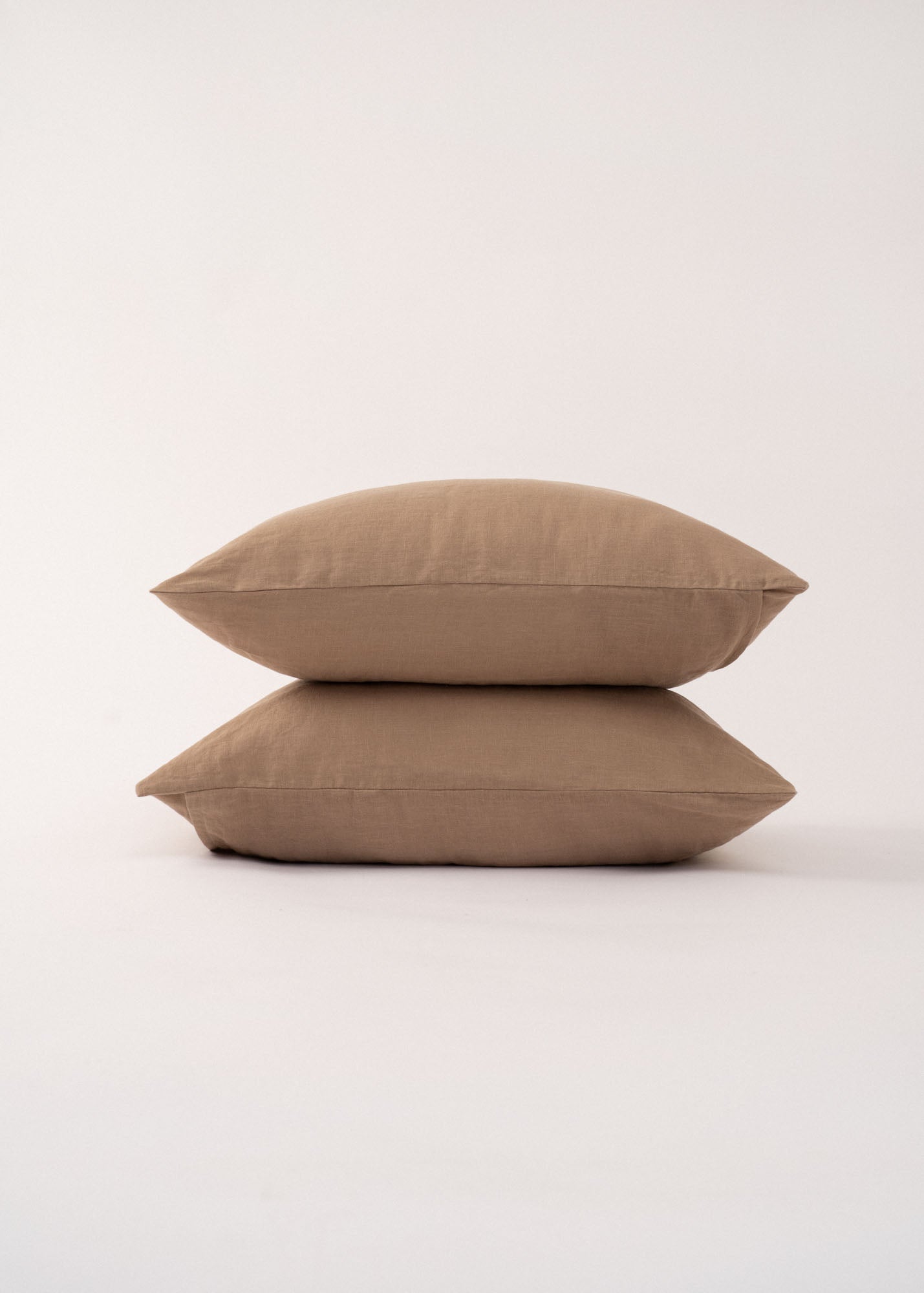AmourLinen Linen pillowcases Linen pillowcase in Rosy Brown Linen pillowcase in Rosy Brown